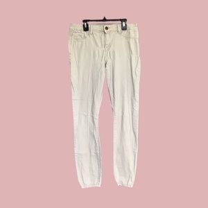 Cream Refuge Stretch Jeans ✨